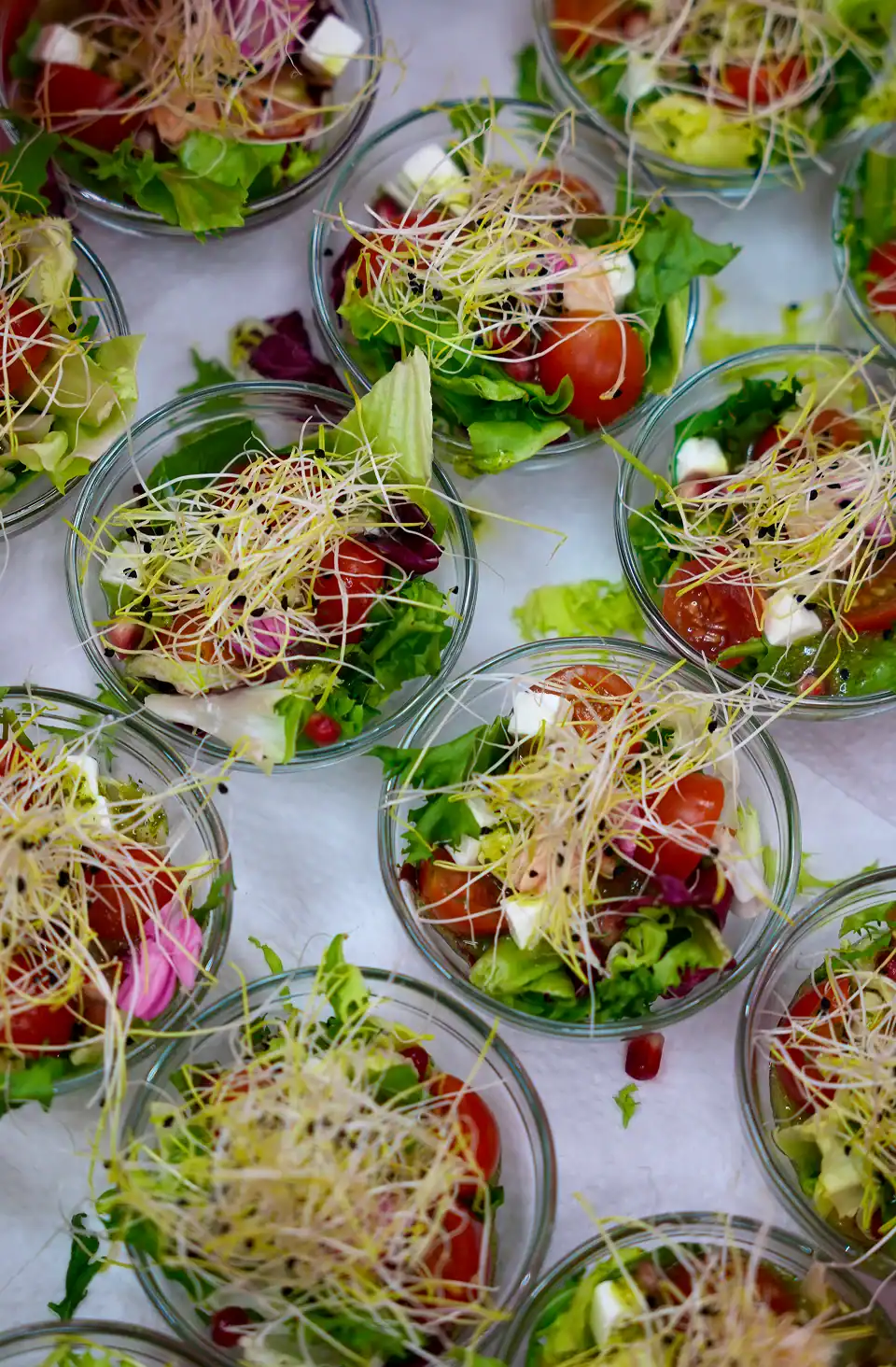 Catering z sałatkami